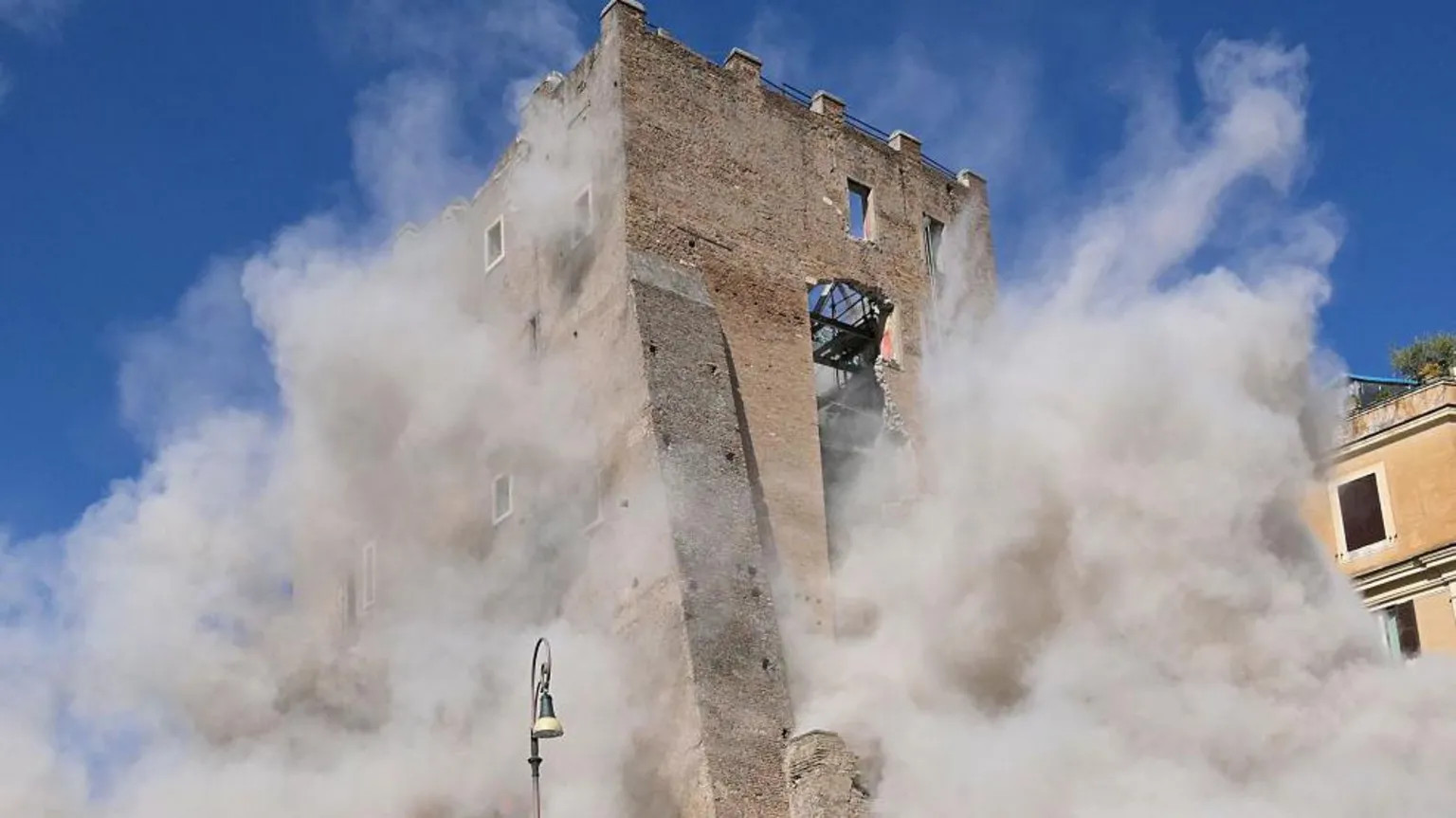Worker dies after medieval tower collapse in central Rome