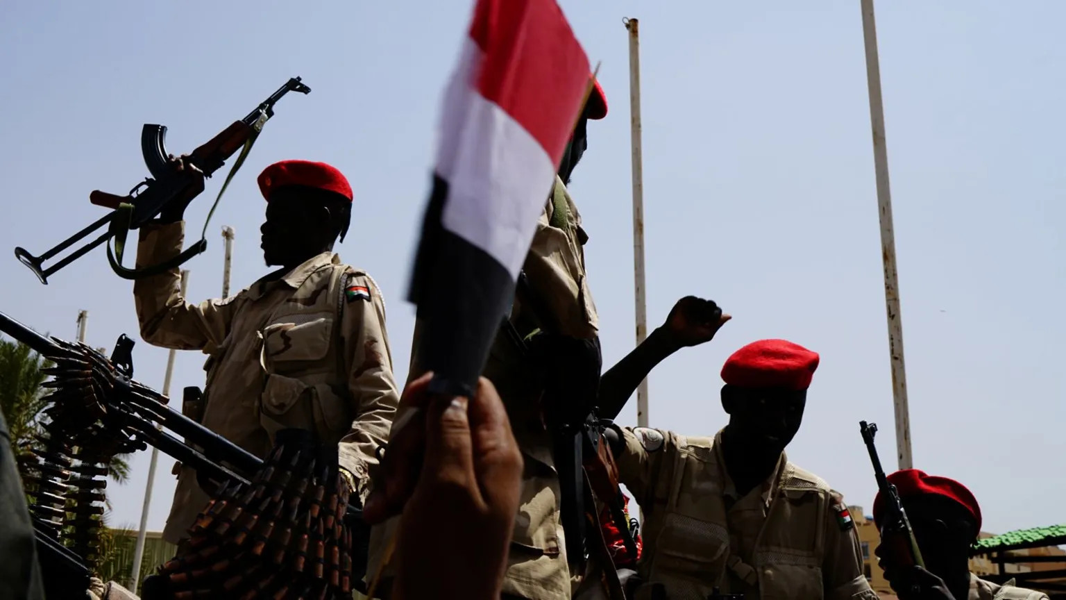 Explosions rock Khartoum as Sudanese factions weigh ceasefire proposals