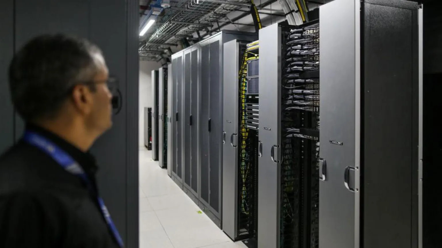 India’s AI boom fuels $30bn data centre surge—but water and energy risks loom