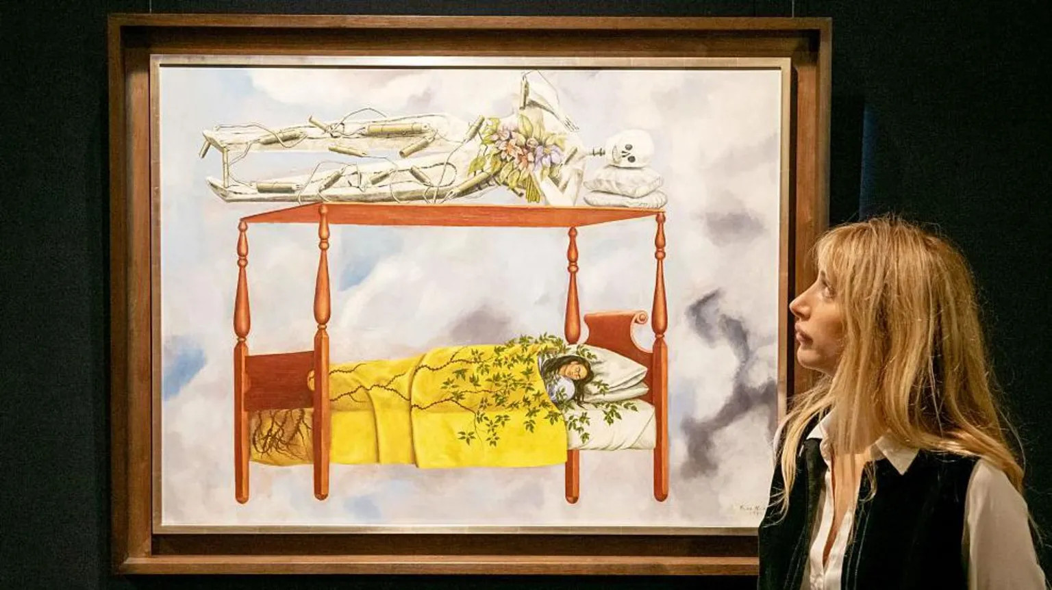 Frida Kahlo’s *El sueño* sells for record $54.7m at auction