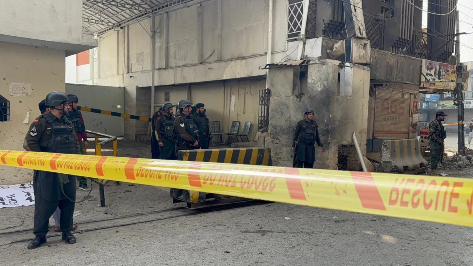 Suicide bombers strike Pakistani paramilitary HQ, killing three officials