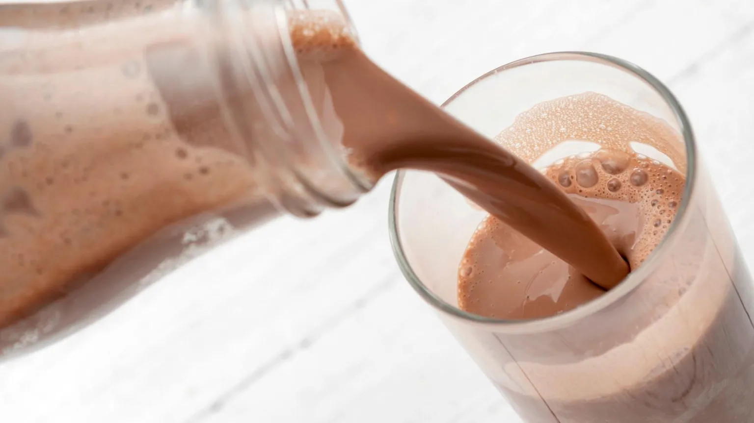UK expands sugar tax to milkshakes and coffees from 2028