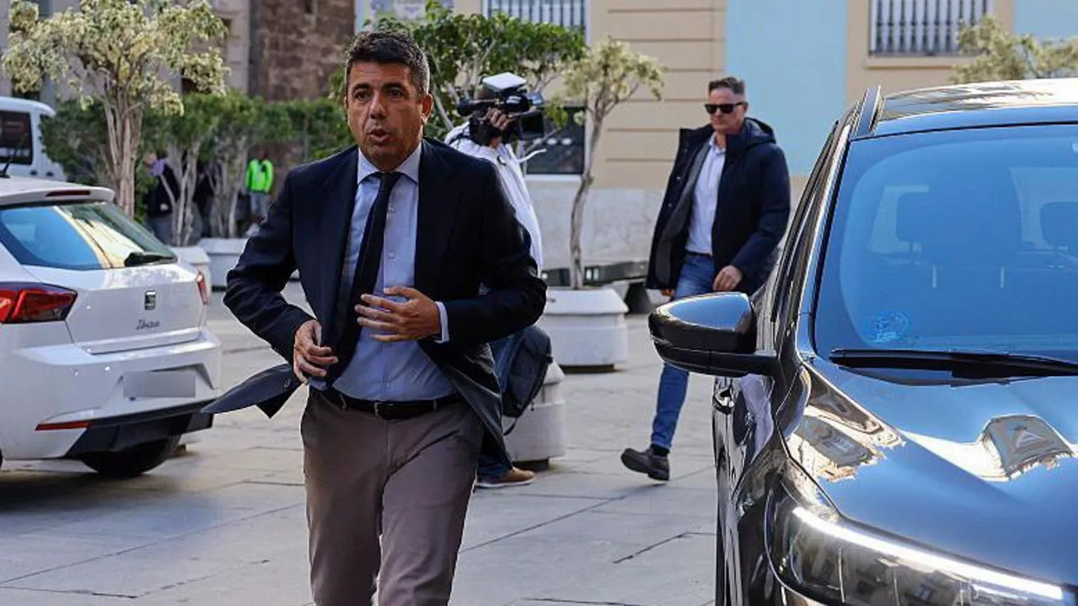 Valencia’s ex-leader faces new questions over flood crisis timeline