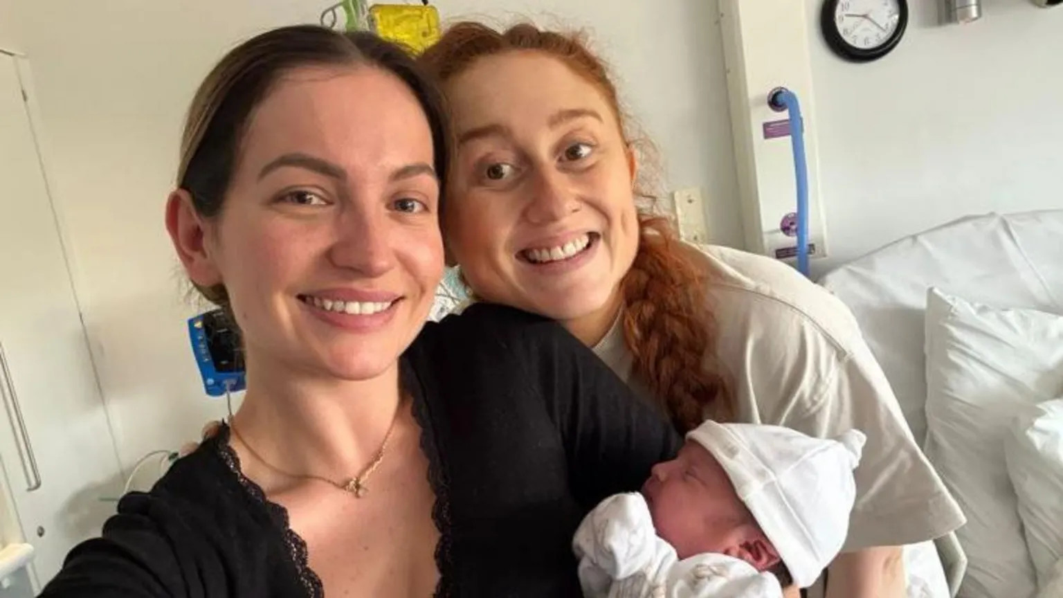 Best friend fulfills teenage promise by carrying baby for wombless mother