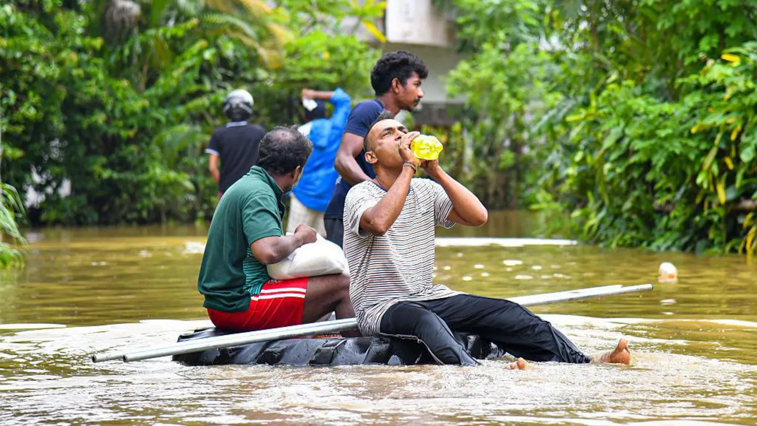 Sri Lanka floods kill 193 as cyclone aftermath deepens crisis