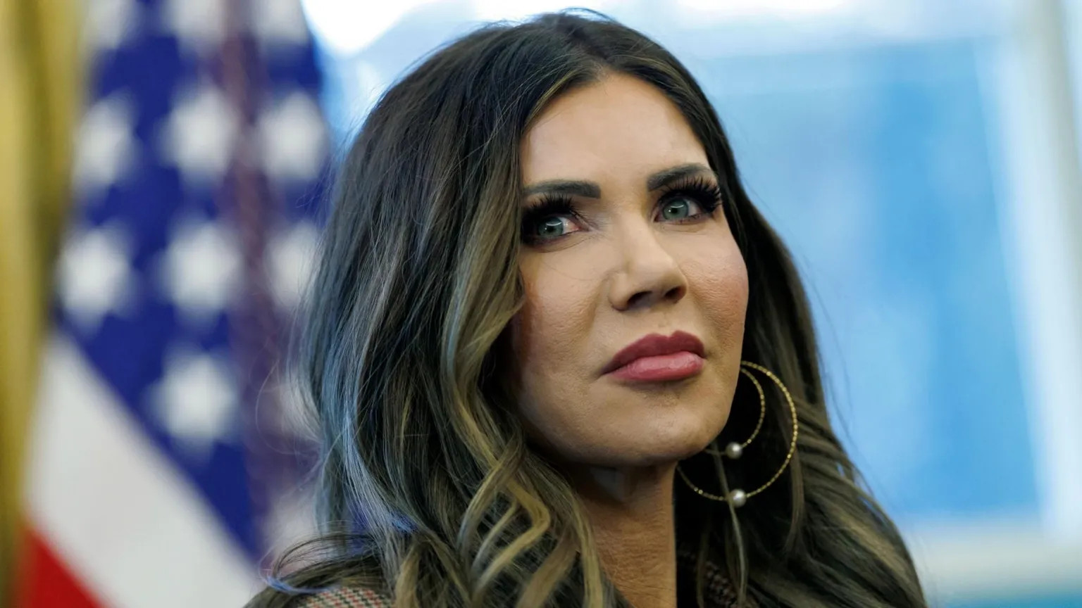 US considers expanding travel ban to 30 countries amid immigration crackdown