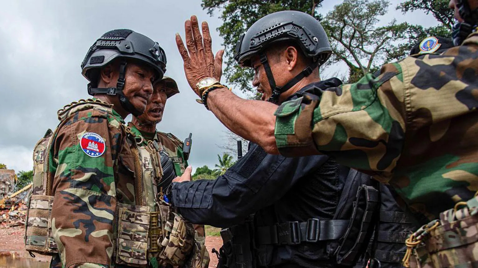 Thai-Cambodian border erupts in violence after fragile ceasefire collapses