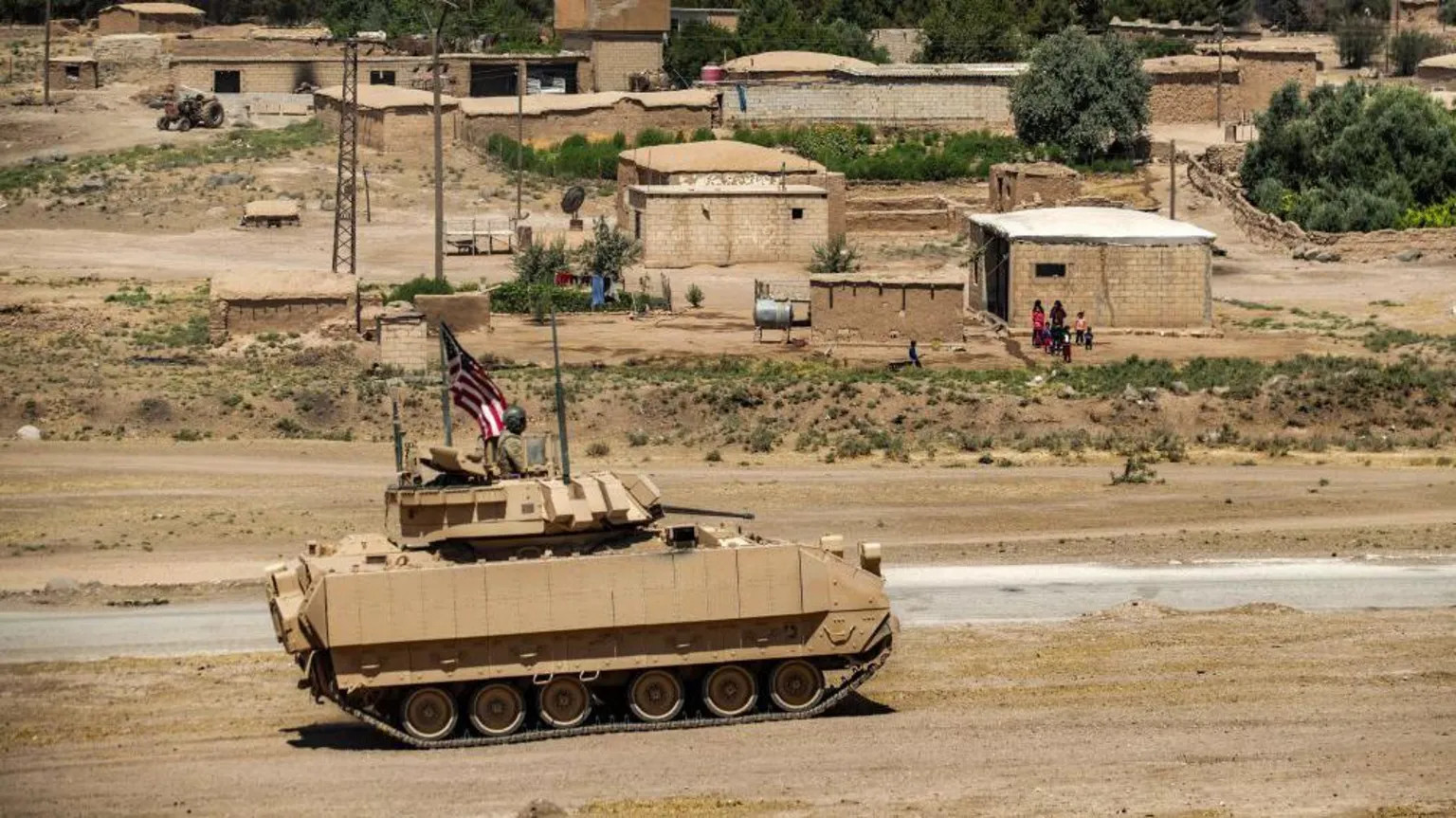 US troops and civilian killed in IS ambush in central Syria