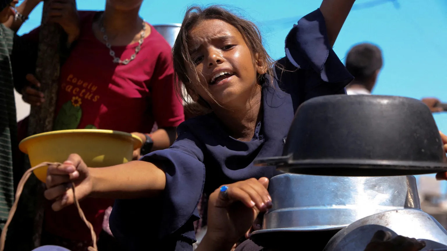 Gaza food crisis eases but 100,000 still face catastrophic hunger, UN reports