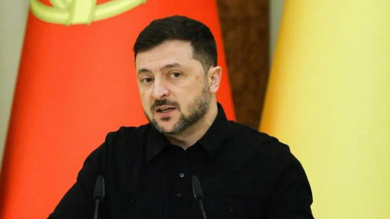 Zelensky hails 'new ideas' from US envoys on Ukraine peace talks