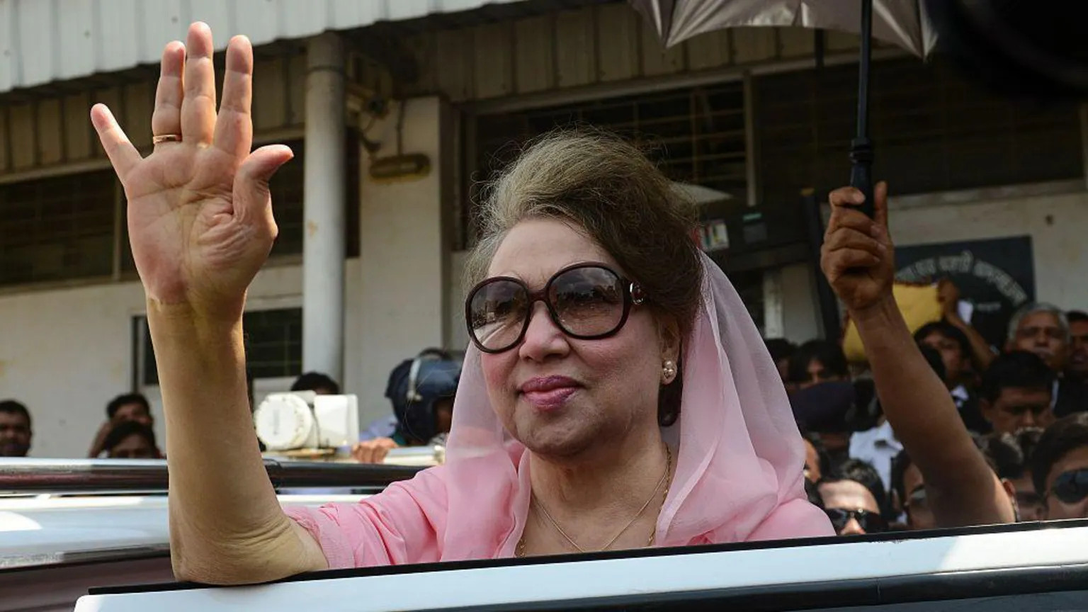 Bangladesh mourns Khaleda Zia, former prime minister and Hasina rival, at 80