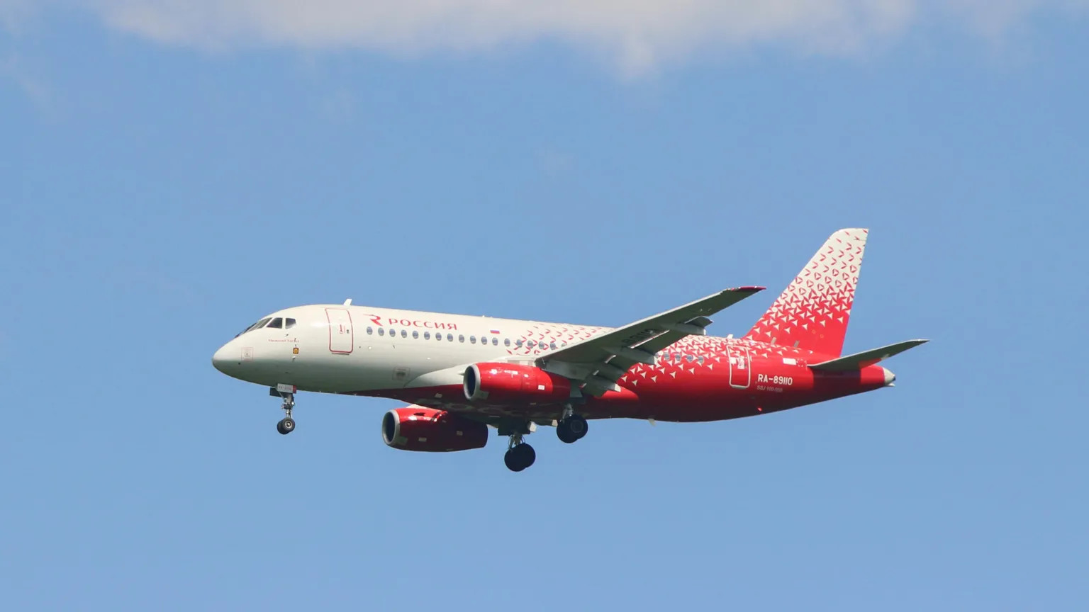 India eyes domestic aircraft production amid aviation boom and delays