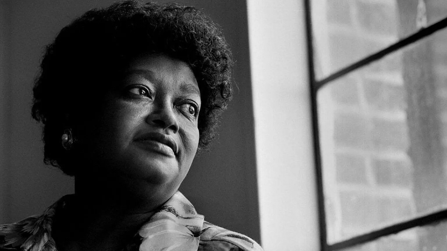 Claudette Colvin, civil rights pioneer who defied bus segregation, dies at 86