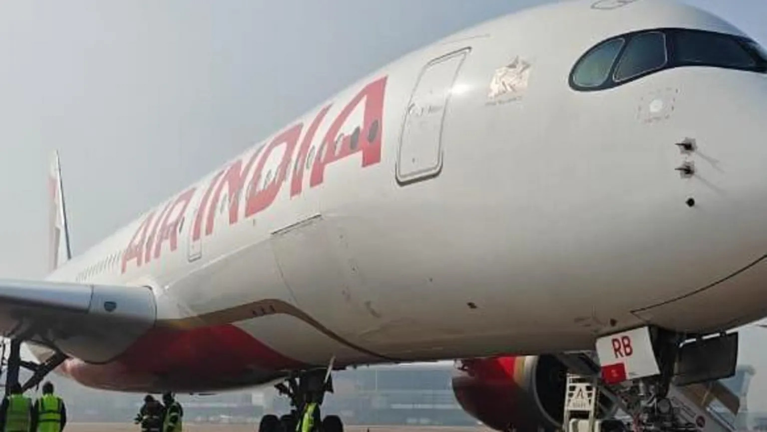 Air India A350 engine damaged after ingesting cargo container in Delhi