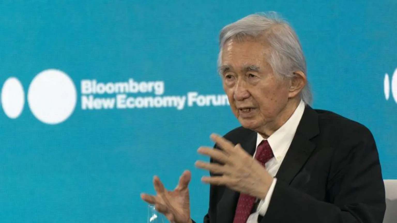 Singapore mourns architect who designed its iconic public housing system