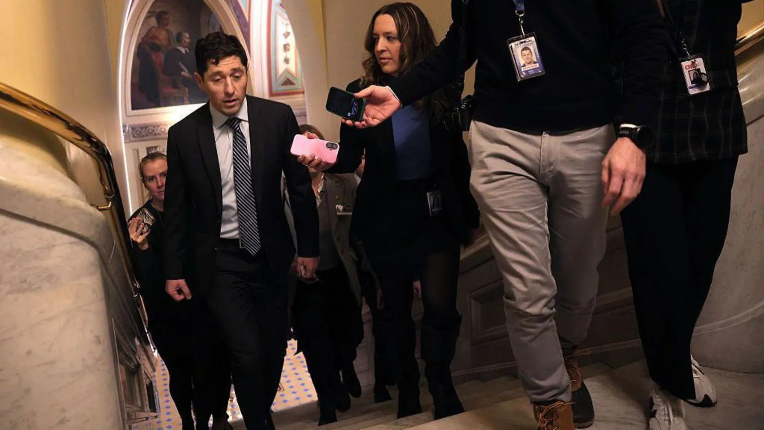 Trump administration signals possible troop reduction in Minneapolis amid backlash