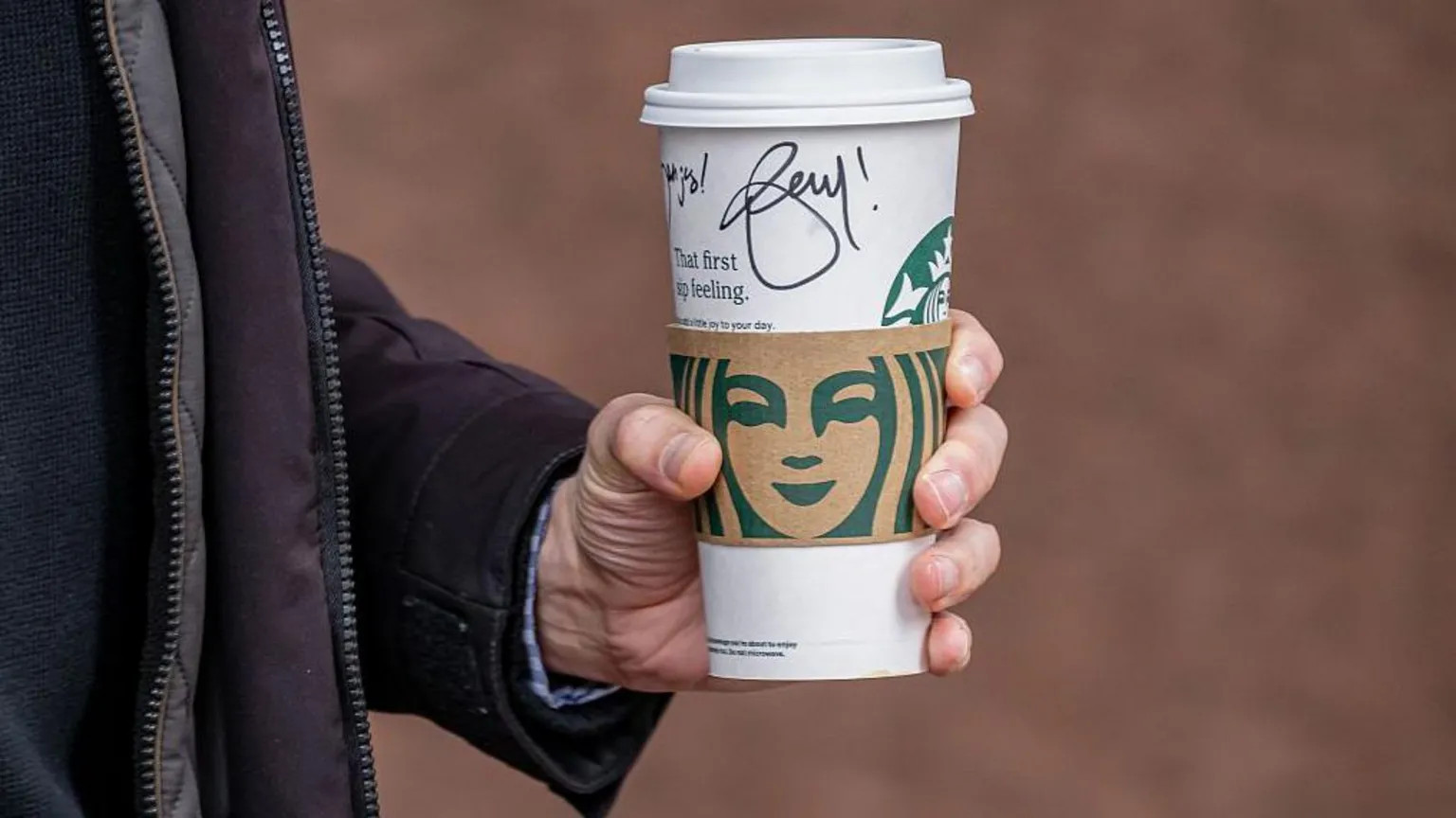 Starbucks turns to AI and store revamps to revive sales growth