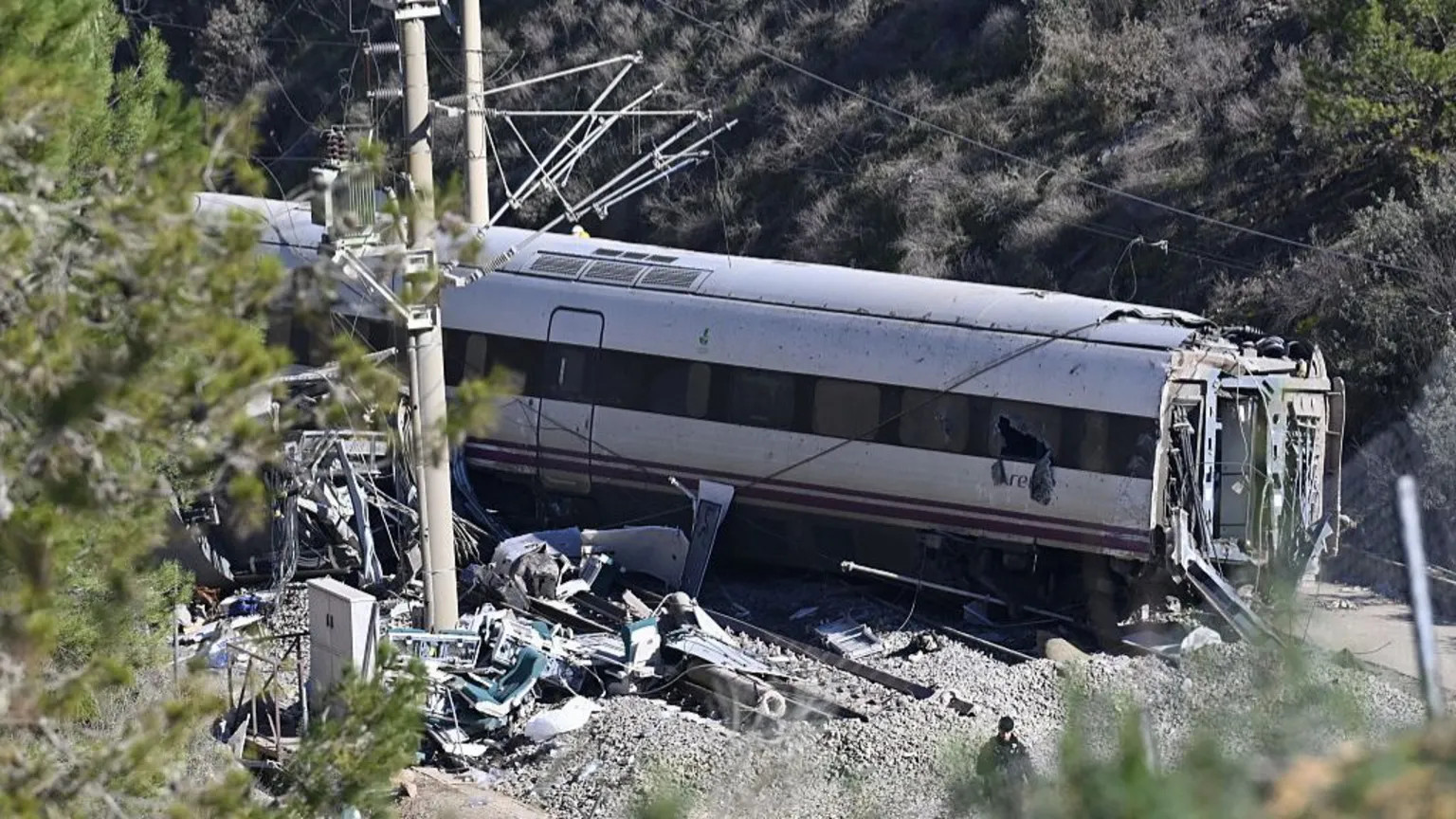 Spain faces nationwide rail strike over safety concerns after deadly crashes