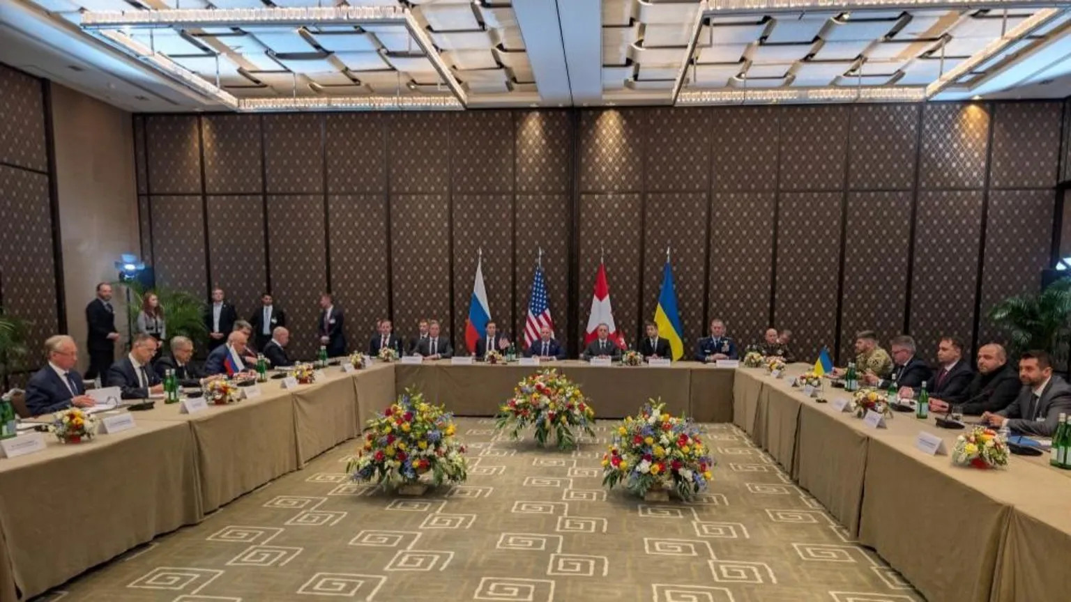 Ukraine peace talks end in Geneva without breakthrough