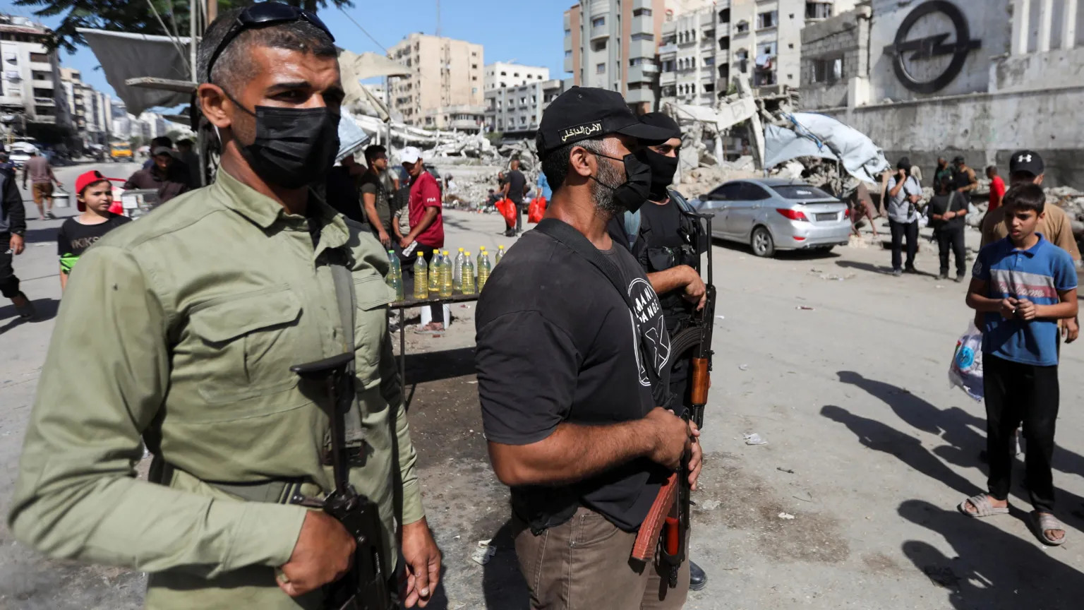 Hamas reasserts control in Gaza amid ceasefire and disarmament demands