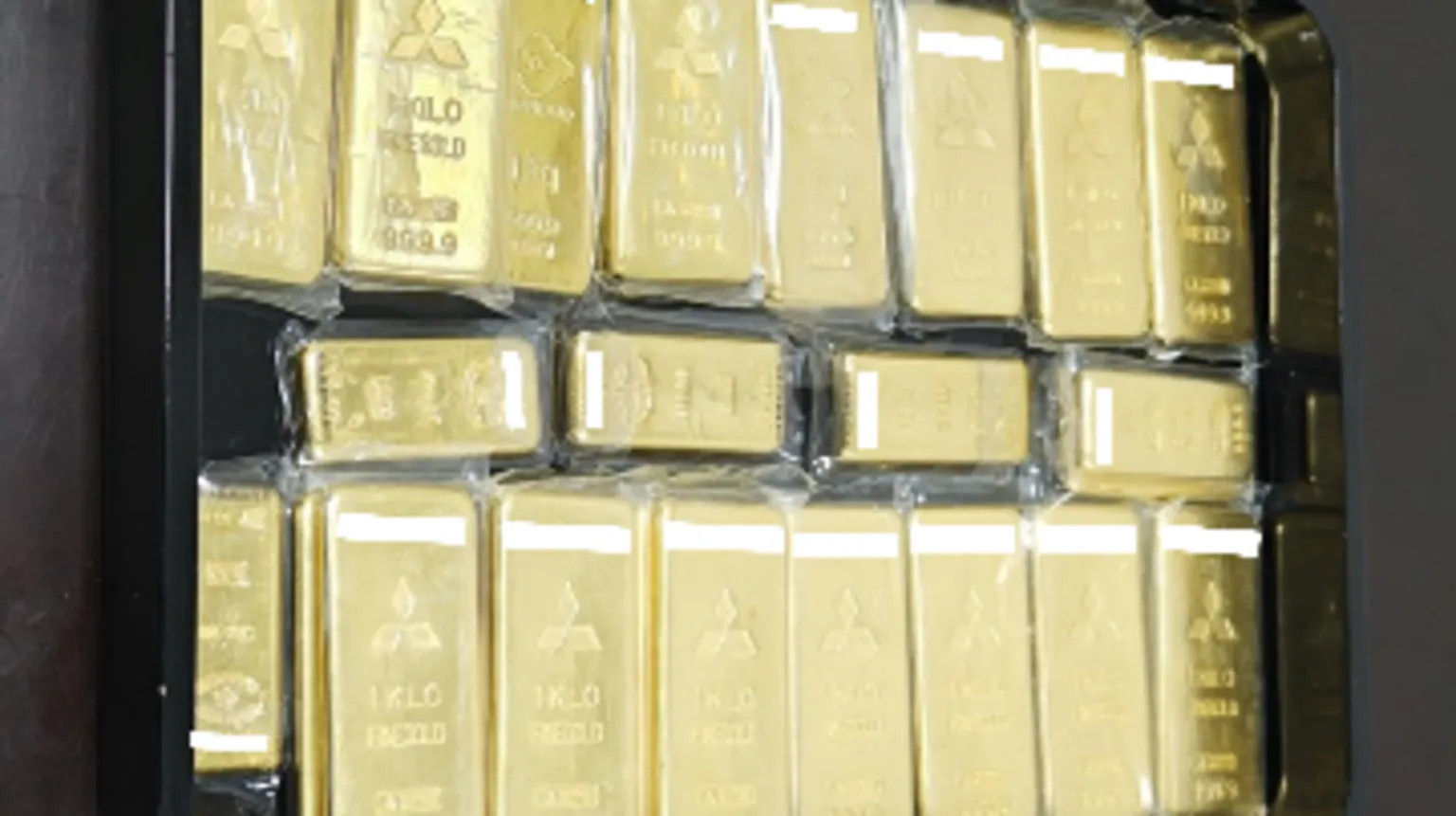 Anonymous donor gifts Osaka $3.6m in gold bars to repair ageing water pipes