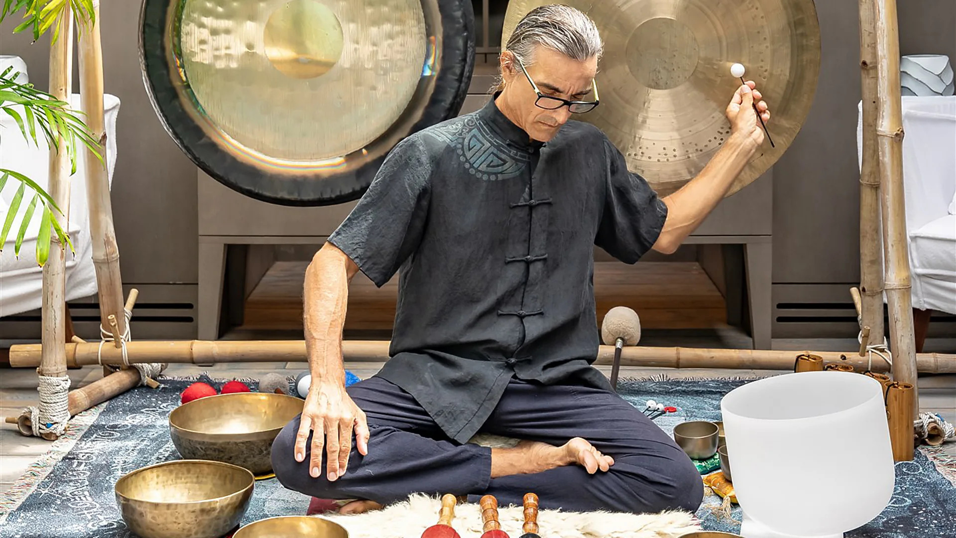 Longevity clinics promise slowed ageing at a steep price