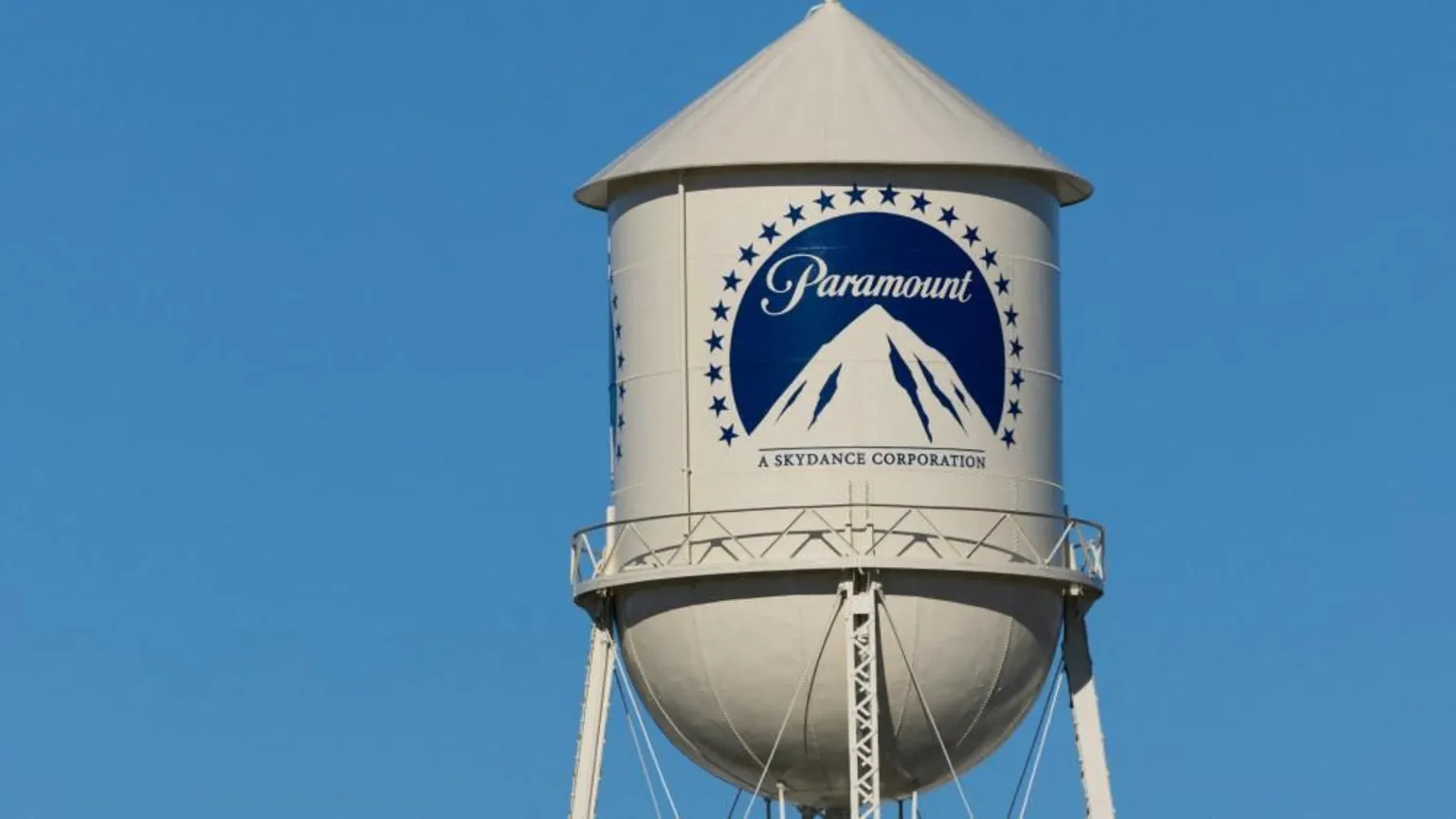 Paramount raises Warner Bros bid to $31 per share in challenge to Netflix