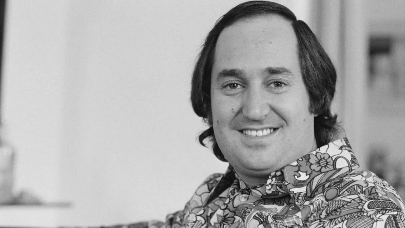 Neil Sedaka, hitmaker behind 'Breaking Up Is Hard To Do,' dies at 86