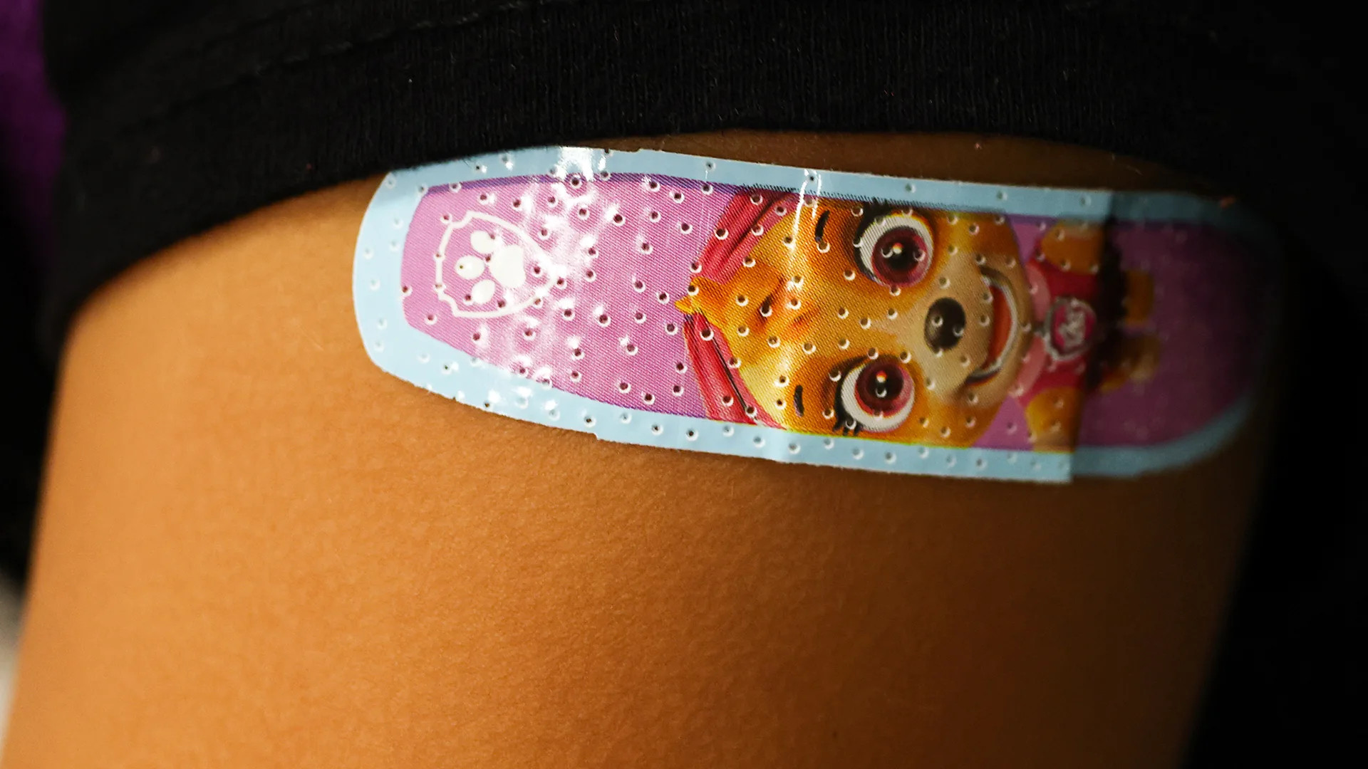 Scientists race to develop long-lasting universal flu vaccine