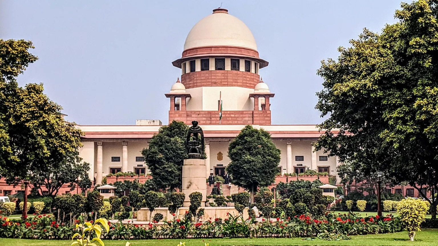 India's top court warns of legal action over AI-generated fake rulings