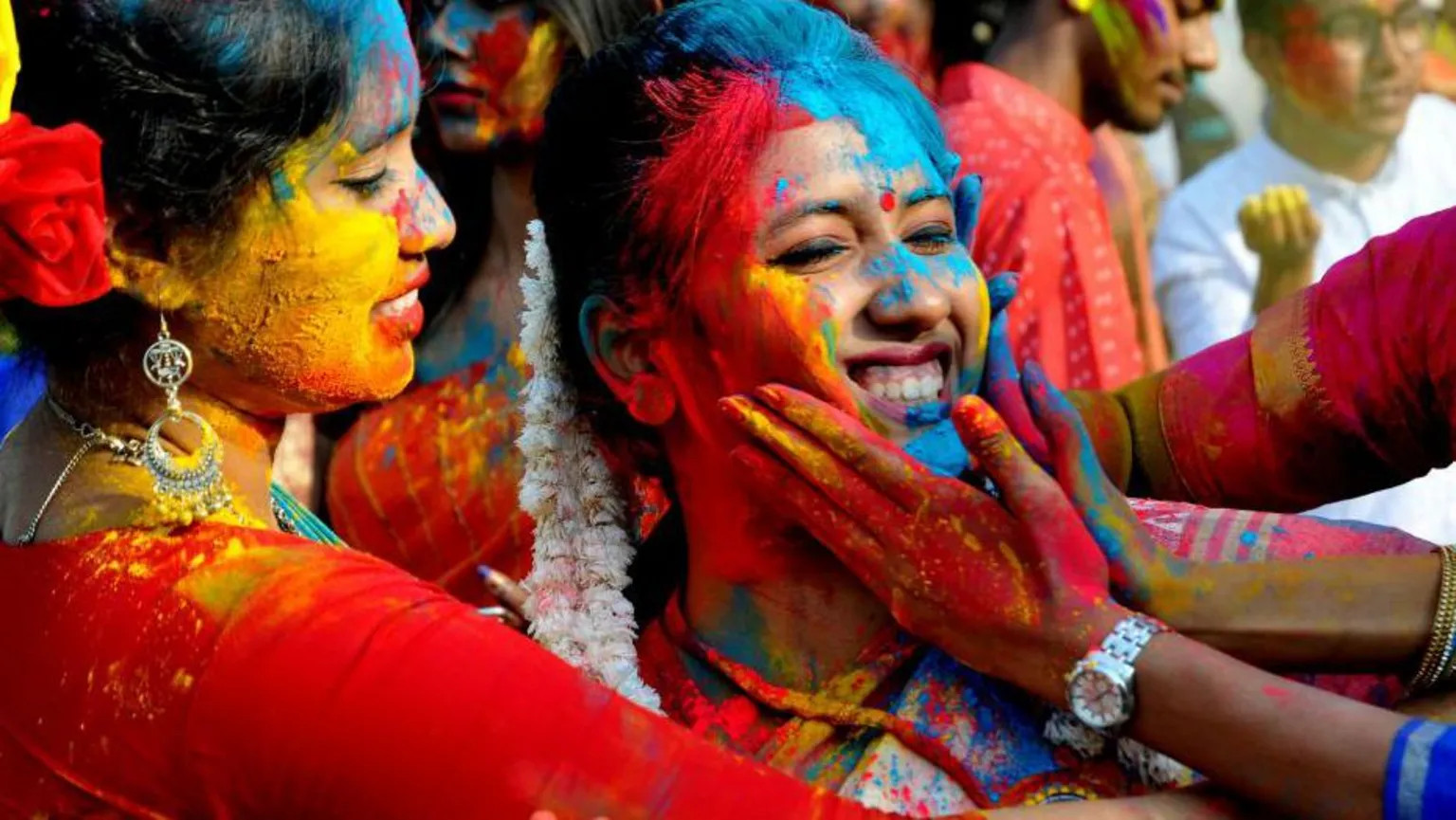 Holi festival paints India and beyond in vibrant colours