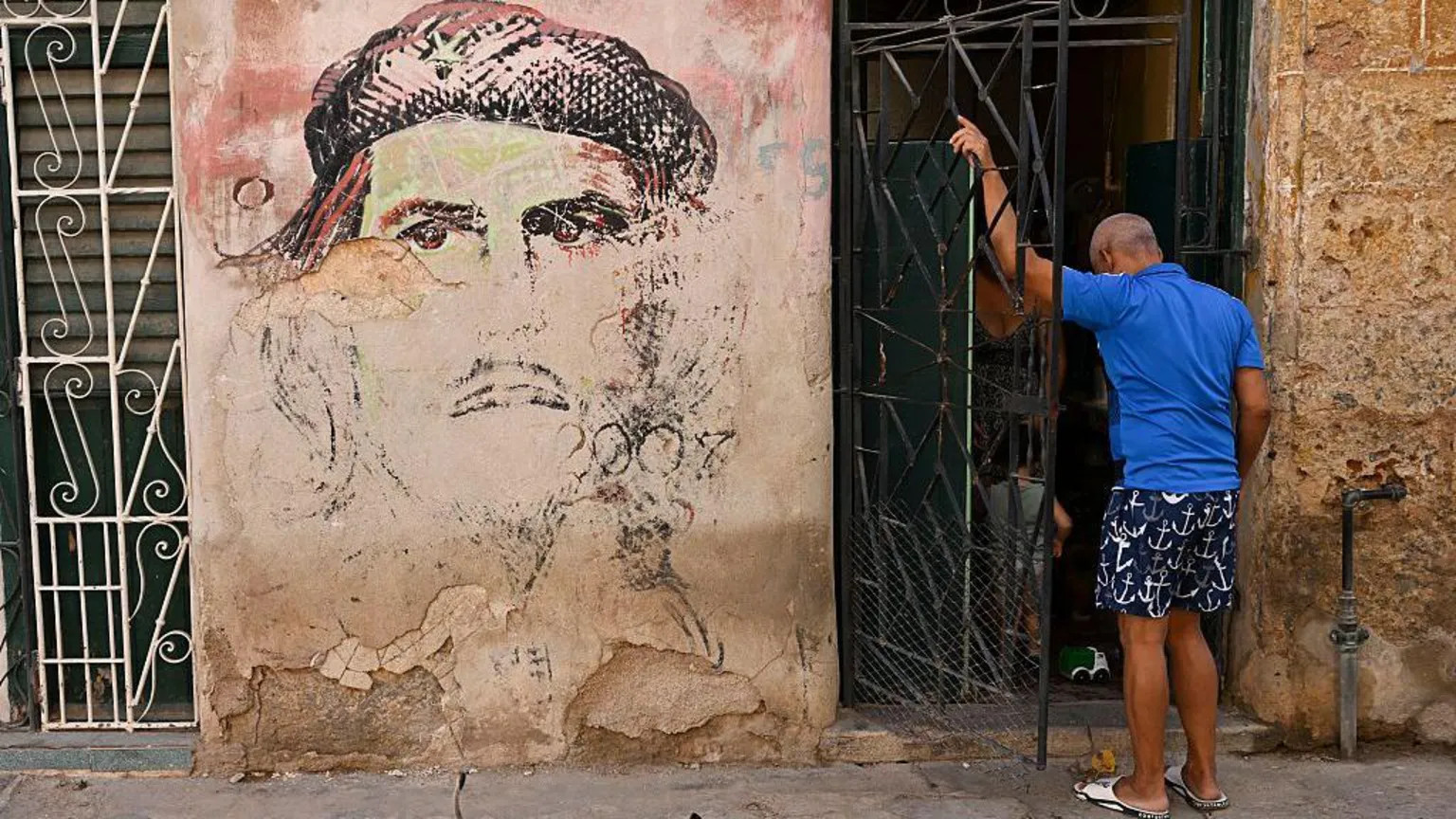 Trump signals heightened pressure on Cuba amid blackouts and fuel crisis