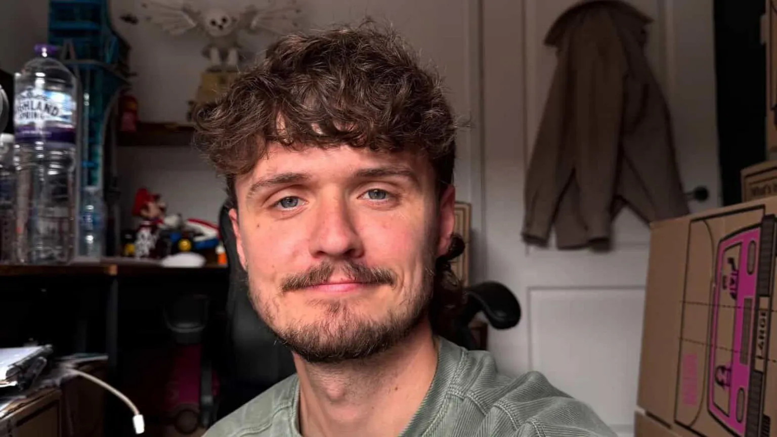 Family estrangement: Why more adults are cutting ties with relatives