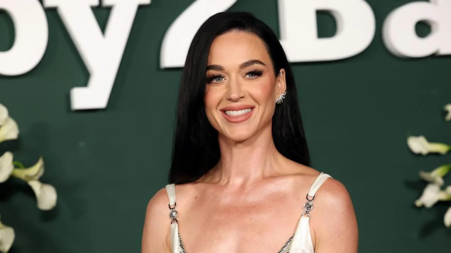 Australian designer wins High Court battle over Katy Perry trademark