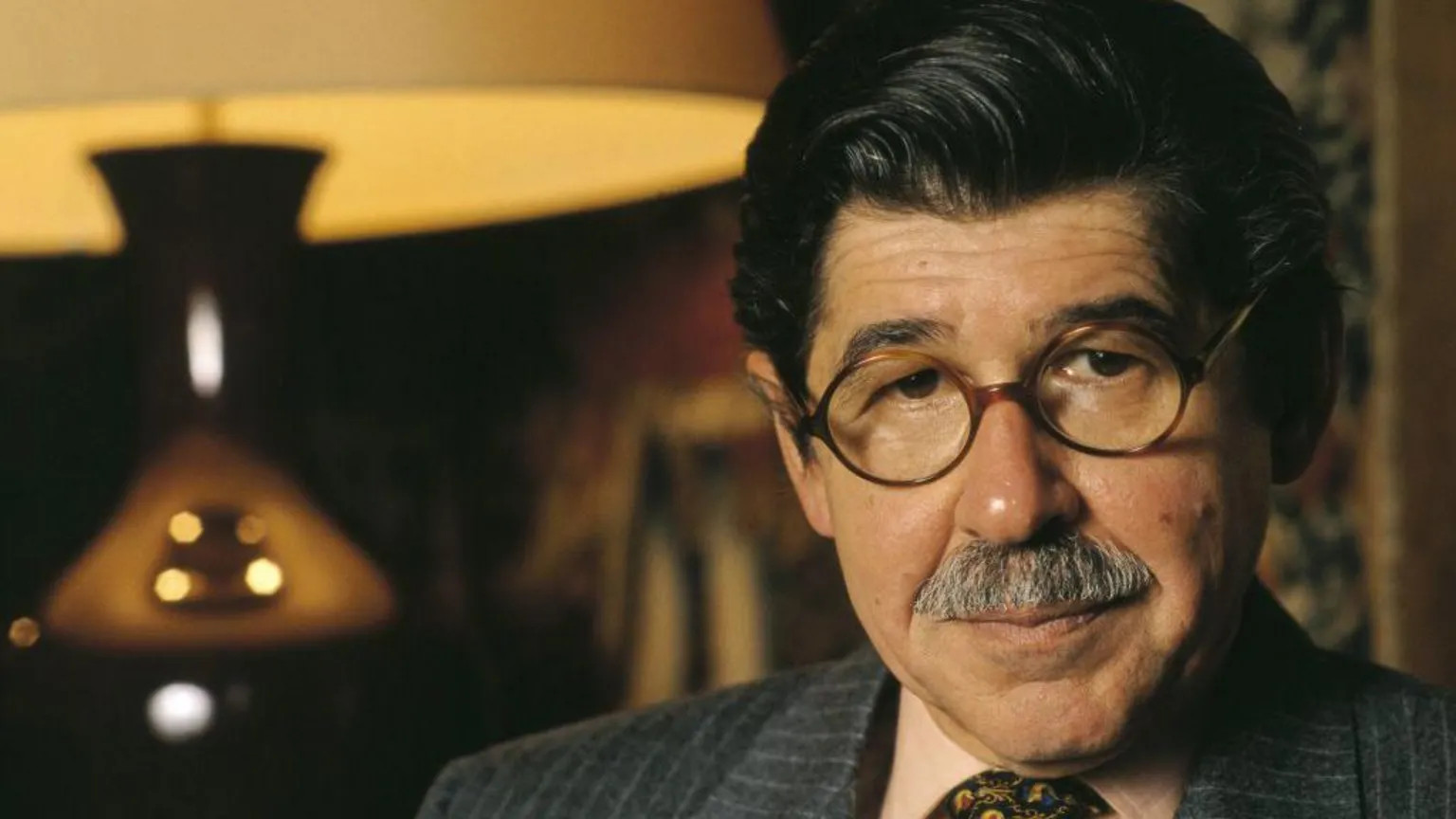 Peruvian literary icon Alfredo Bryce Echenique dies aged 87