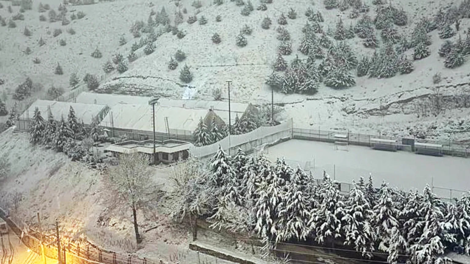 Tehran blanketed in snow as war disrupts Nowruz preparations