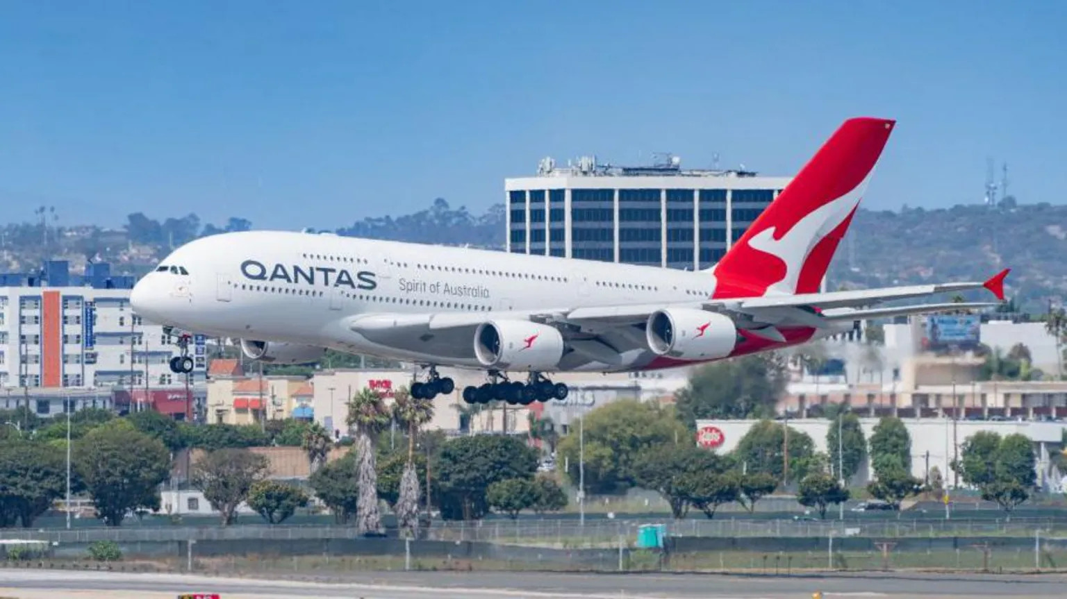 Qantas to pay A$105m to settle Covid refund lawsuit