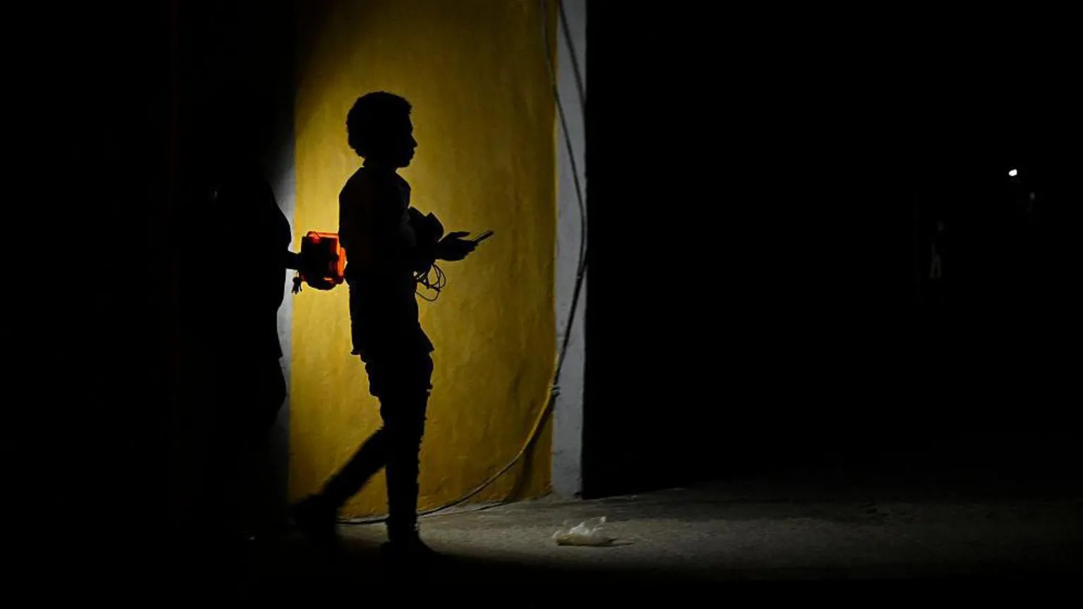 Cuba faces nationwide blackout as grid collapses amid fuel crisis