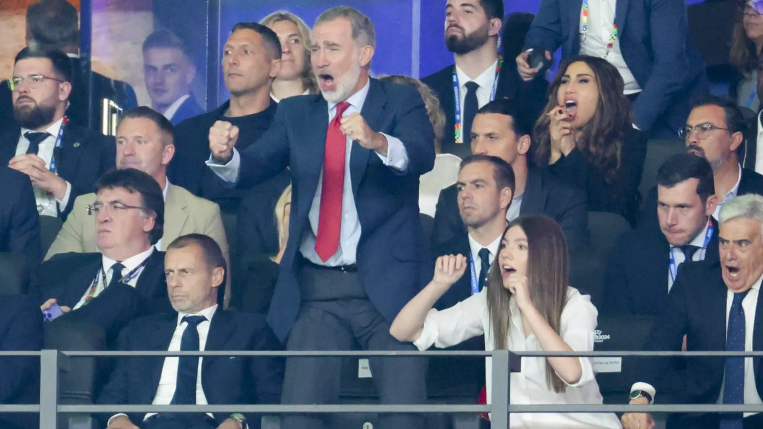 Mexico invites Spain's King Felipe VI to World Cup in diplomatic thaw