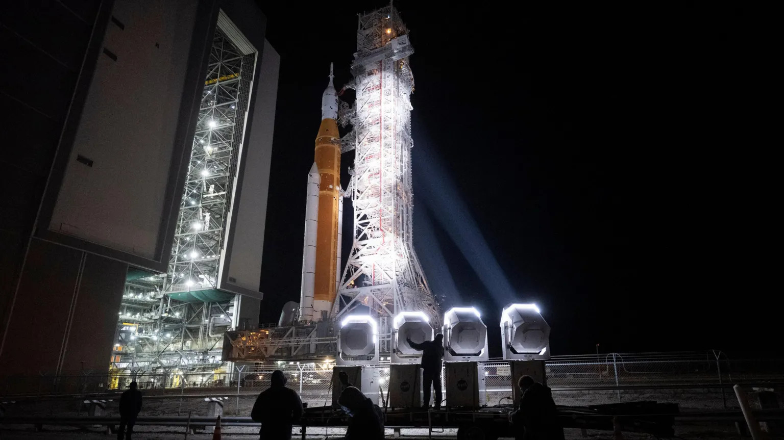 NASA returns giant Moon rocket to launch pad for historic crewed mission