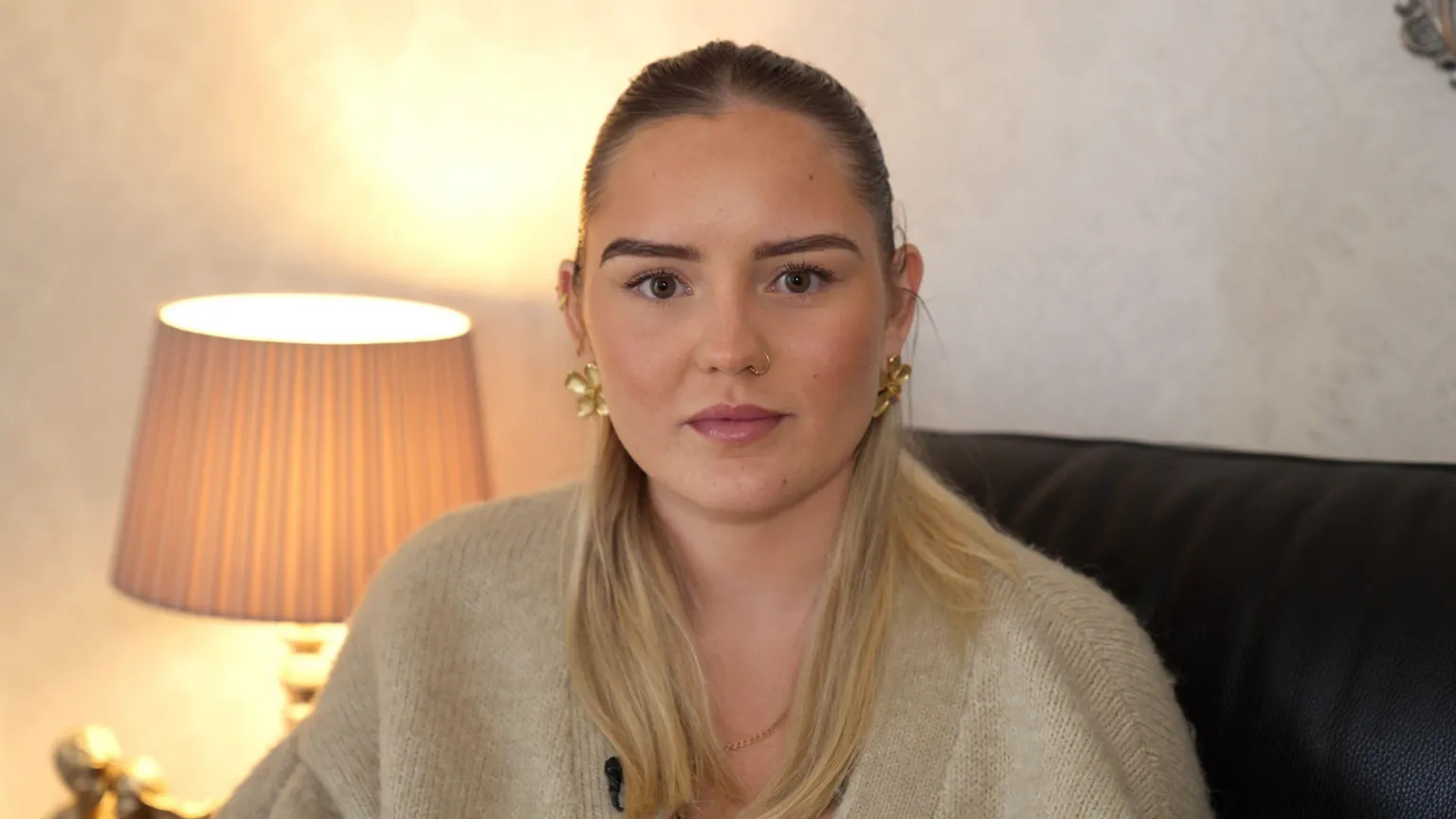 UK woman with cystic fibrosis denied Australian visa over medication costs