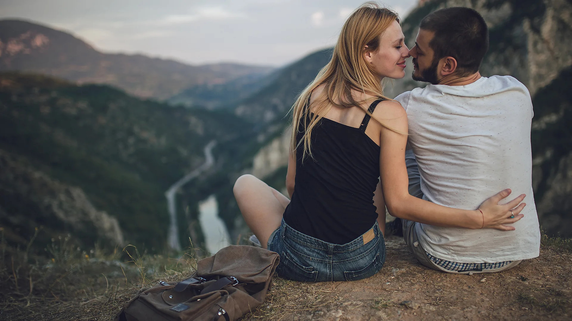 Why love makes us overlook our partner’s flaws