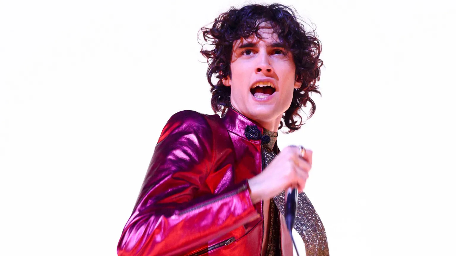 Pop star halts Brixton concert over safety concerns amid growing artist interventions