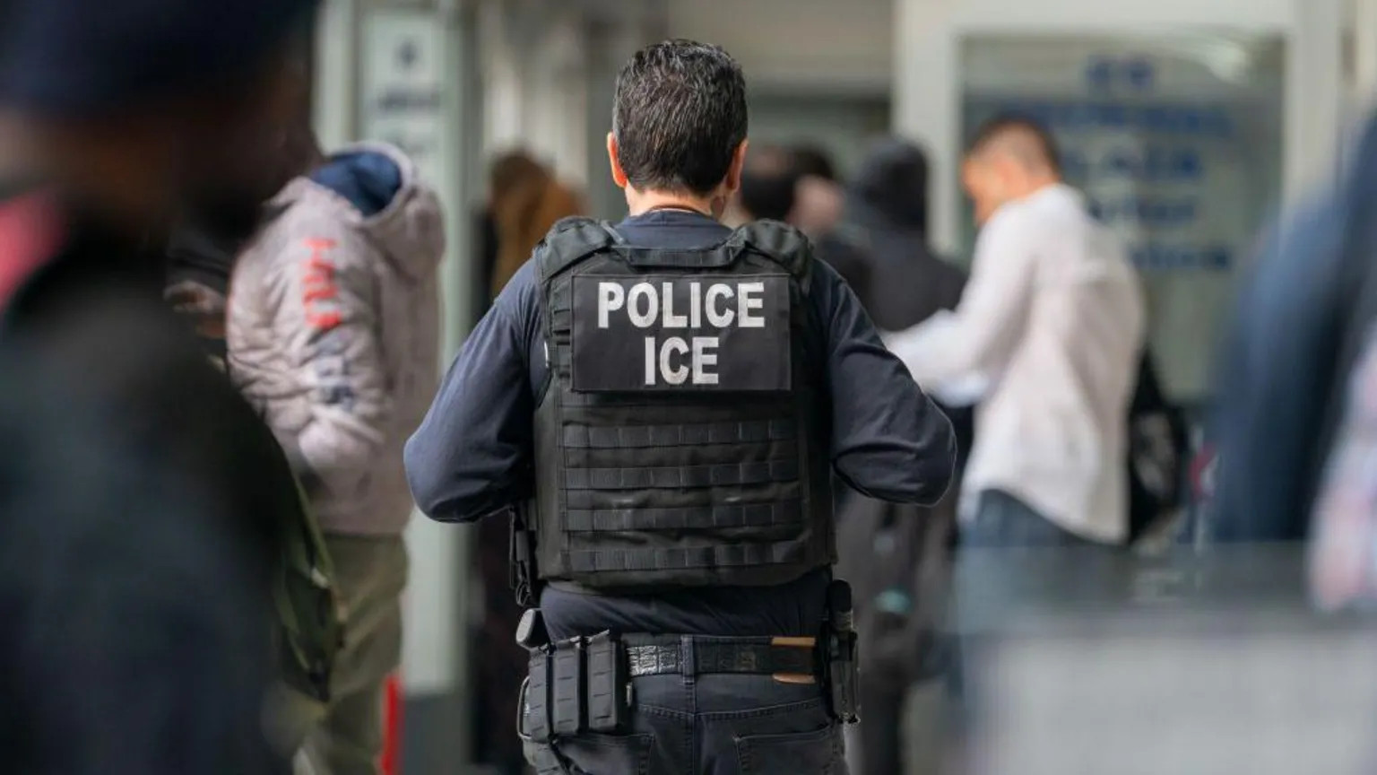 Trump threatens to deploy ICE agents to airports amid DHS funding stalemate