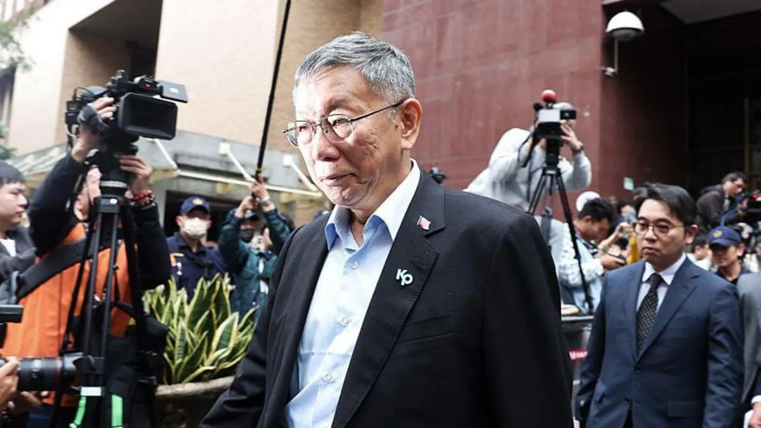 Taiwan court jails ex-Taipei mayor Ko Wen-je for 17 years on corruption charges