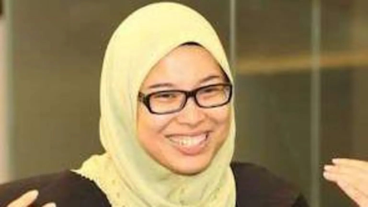 Singapore bars Malaysian scholar over alleged radical advocacy
