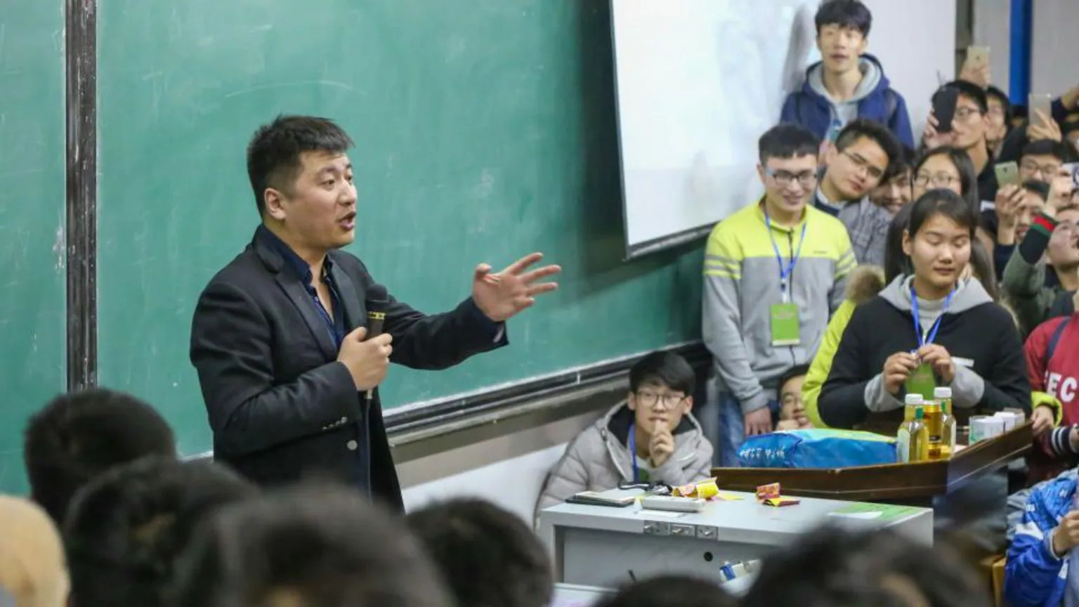 China mourns polarising education influencer Zhang Xuefeng after sudden death
