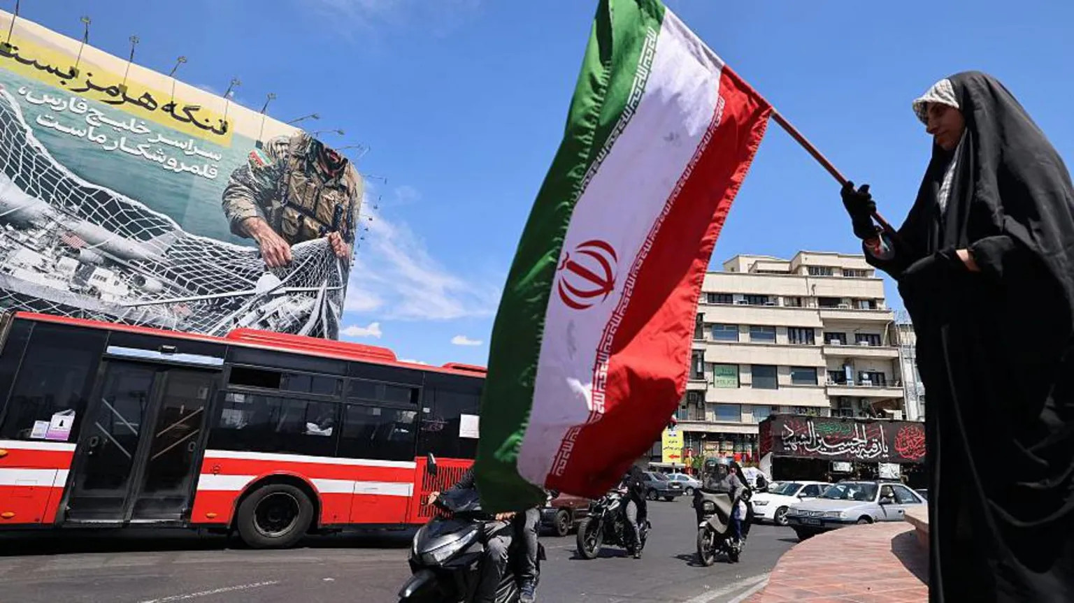 Trump orders naval blockade of Iran after failed peace talks