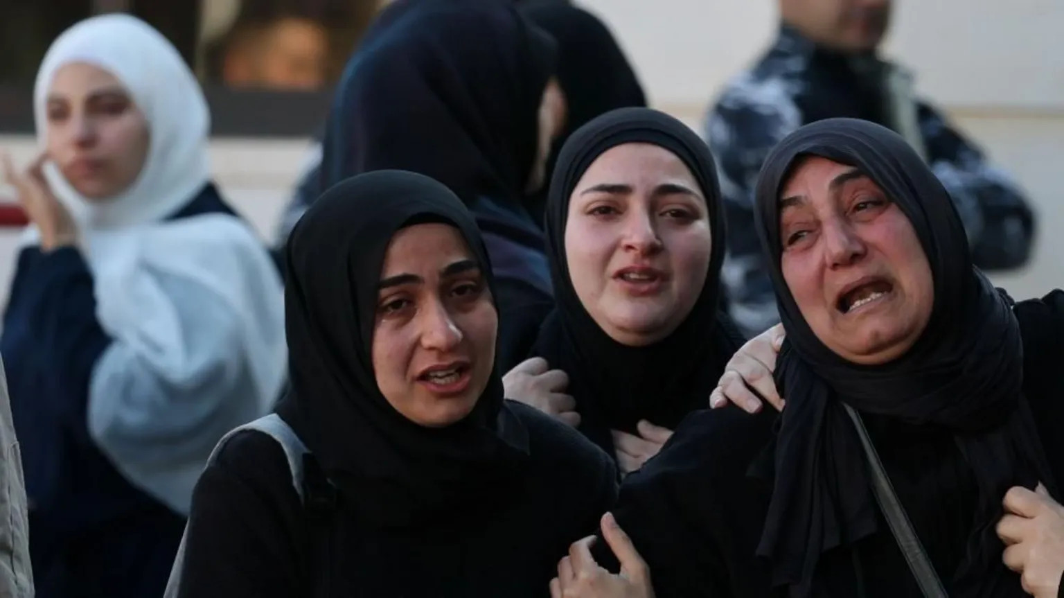 Escalation in Lebanon-Israel conflict claims over 2,000 lives as ceasefire talks loom