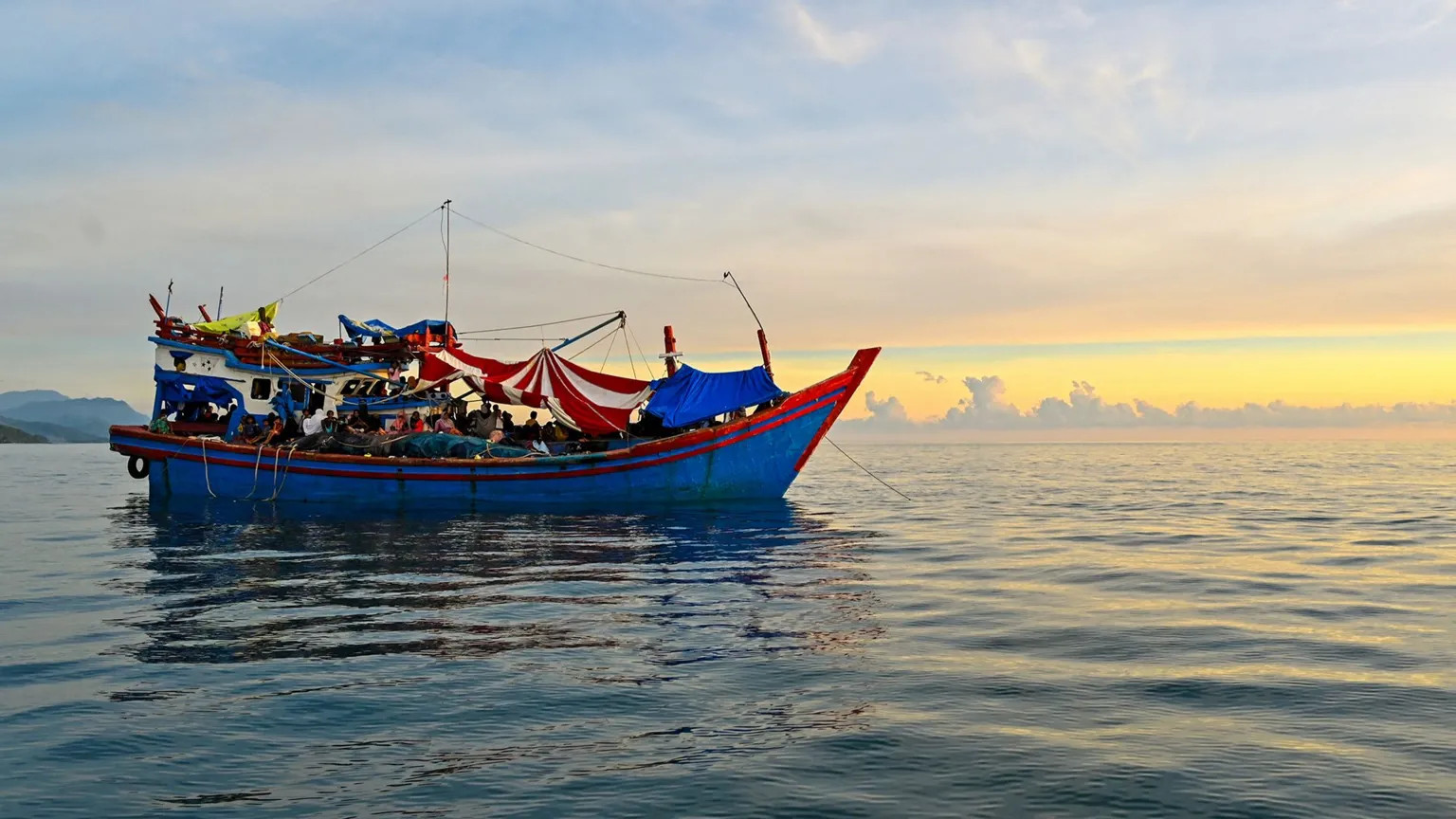 UN agencies report 250 missing after refugee boat capsizes in Andaman Sea